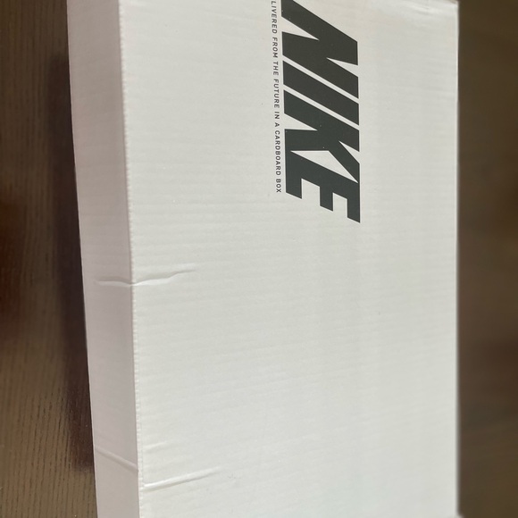 Nike cleats - Picture 9 of 9